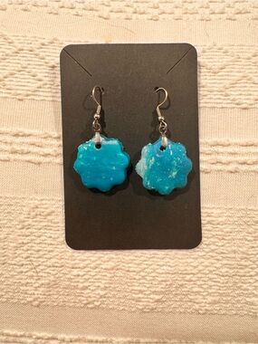 Handmade Turquoise Blue Flower  Earrings